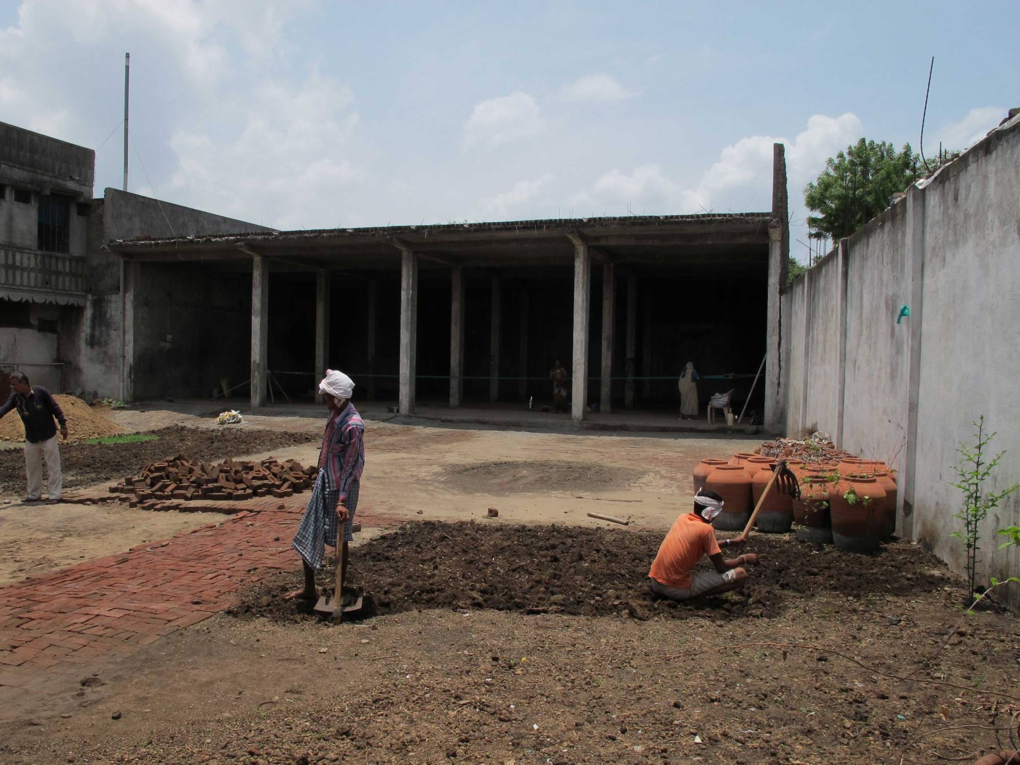 The construction process - before renovation. 